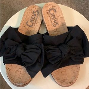 TORRID BLACK BOW SLIDES